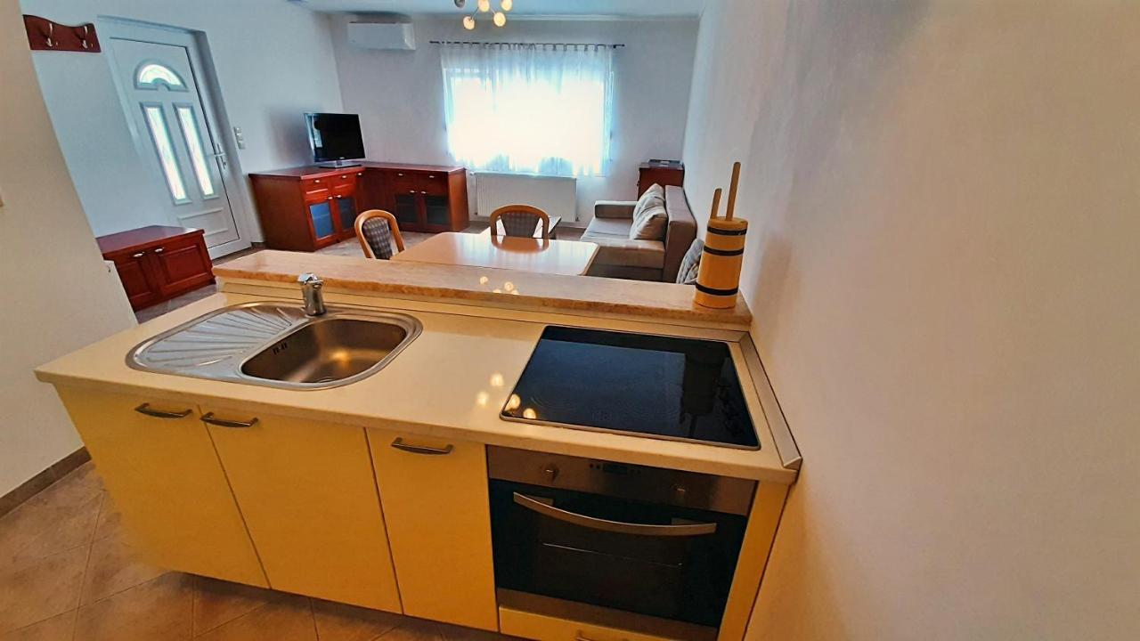 Apartments Stare Duce 6 Omiš Eksteriør bilde